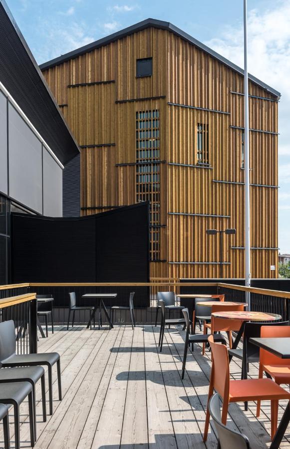 Park Hotel Liminka エクステリア 写真