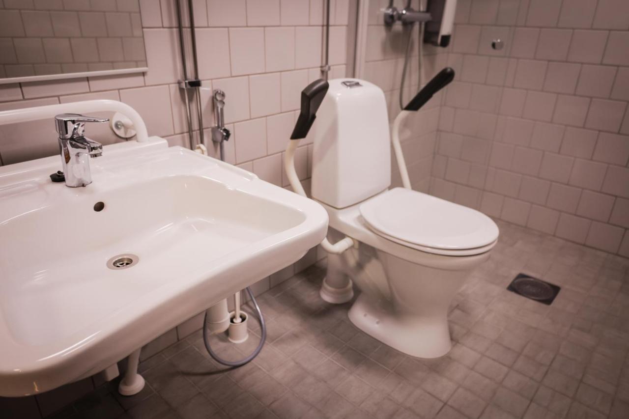 Park Hotel Liminka エクステリア 写真